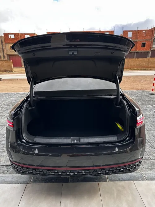 Volkswagen Passat 2025 Pro