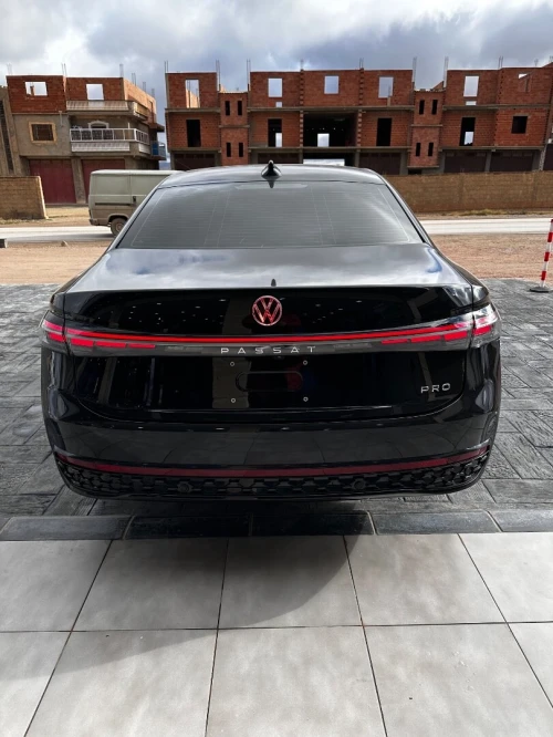 Volkswagen Passat 2025 Pro