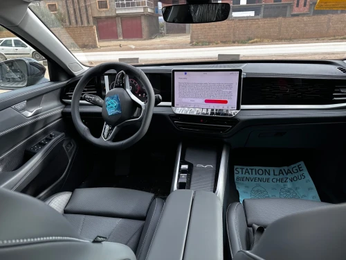 Volkswagen Passat 2025 Pro