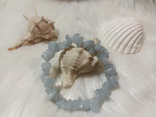 Bracelets en pierres semi-precieuses 