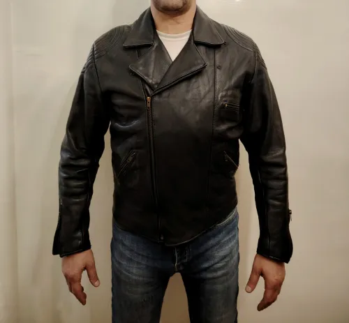 Blouson cuir moto