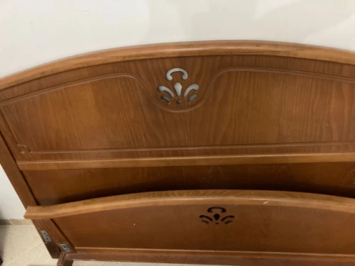 Chabre couchè exact banc 2 place en Bois etre