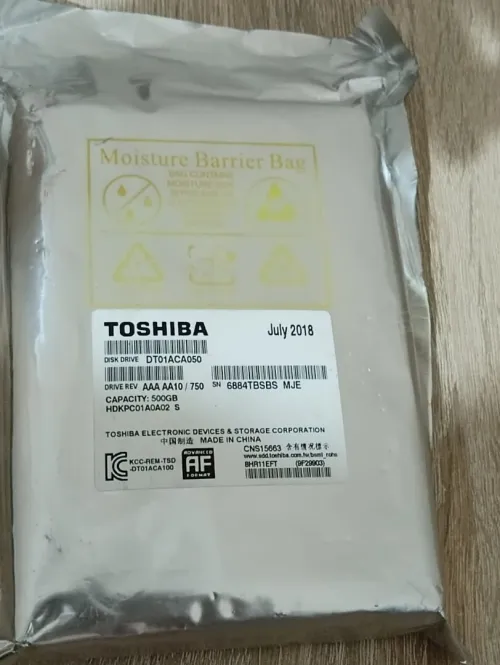 Disque dur Toshiba DT01ACA050 Disque dur interne 3,5'' SATA III 7200 tours/min 500 Go ( Original )
