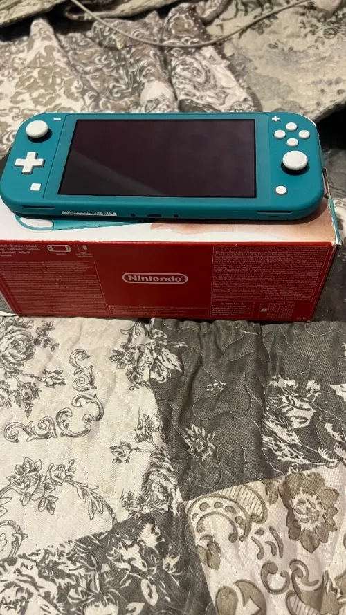 Console de jeu NITENDO SWITCH LITE NEUVE 