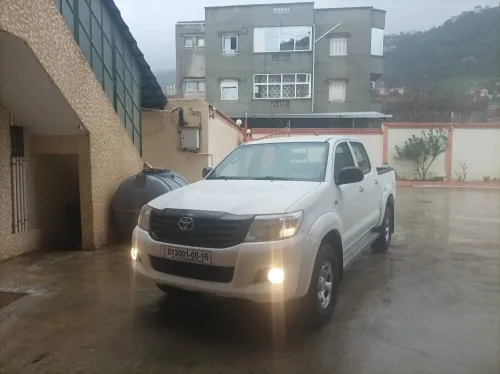 Toyota Hilux 2015 LEGEND DC 4x4 Pack Luxe