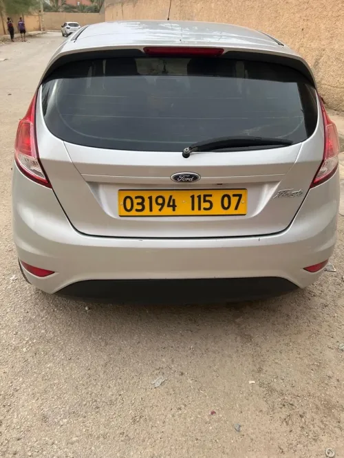 Ford Fiesta 2015 Trend
