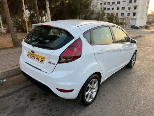 Ford Fiesta 2014 Trend Look