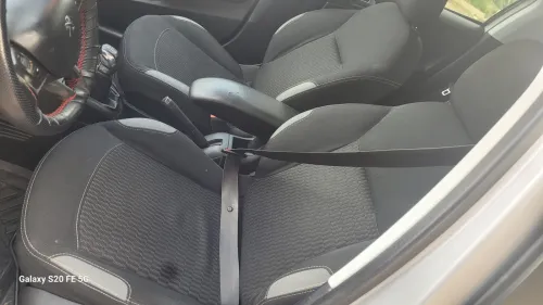 Peugeot 208 2016 Allure Facelift