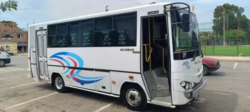 Isuzu ecobus 2013