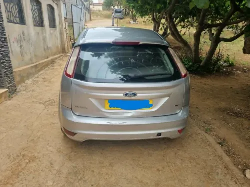 Ford Focus 5 portes 2010 Focus 5 portes