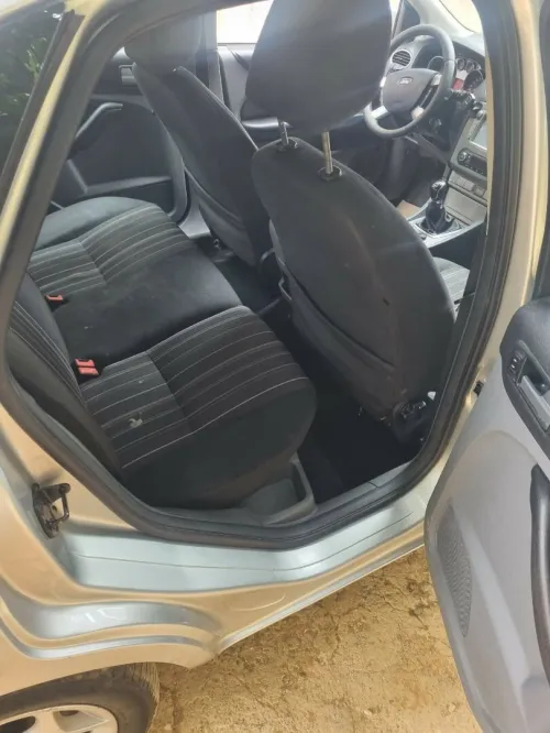 Ford Focus 5 portes 2010 Focus 5 portes