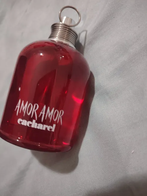 Cacharel amor amor