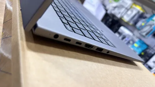 HP ZBOOK POWER 16 G11 - ULTRA 7 155H -32GO DDR5 1TO SSD - 16" FHD - RTX 500 ADA QUADRO 4GB -WIN 11