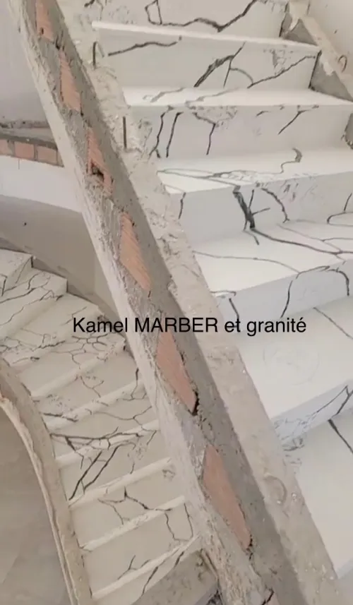 Transformation de marbre et granite et le quartz depuis 1963