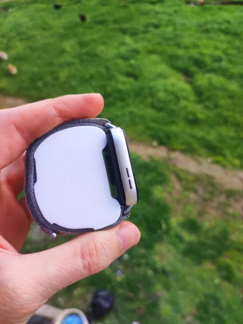 Huawei watch fit 3 + معاهم 4 براسلبات اضافيين