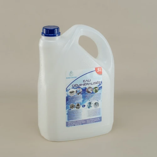 Eau déminéralisée / distillée 