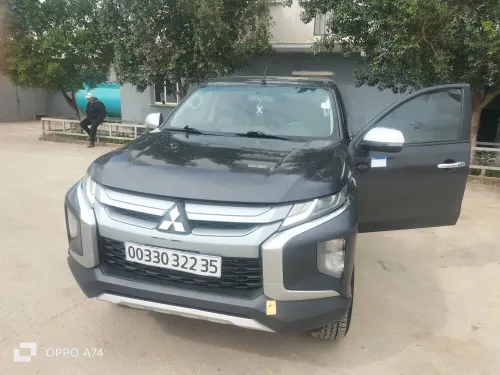Mitsubishi L200 2022 Doube cabine Evolution