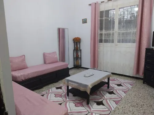 Vente Appartement Niveau de villa F4 Alger Kouba