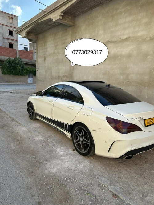Mercedes CLA 2015 Coupé Exclusif + AMG 