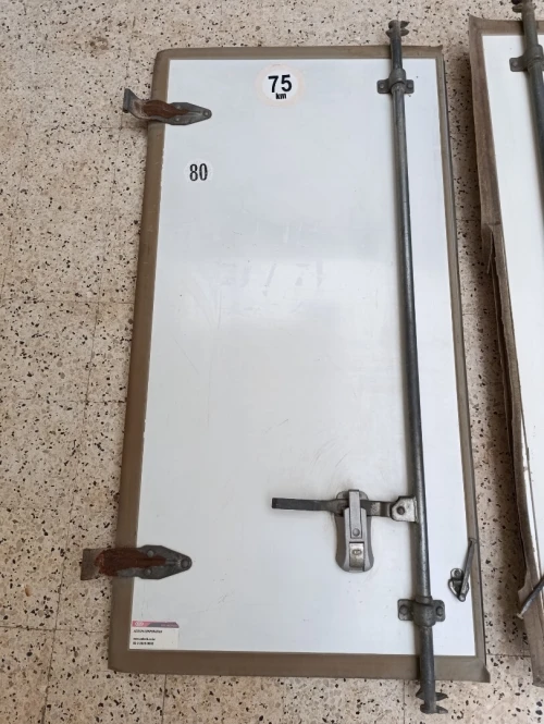 Portes arrières frigo KIA K2700