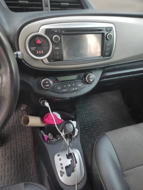 Toyota Yaris 2014 Lounge CVT