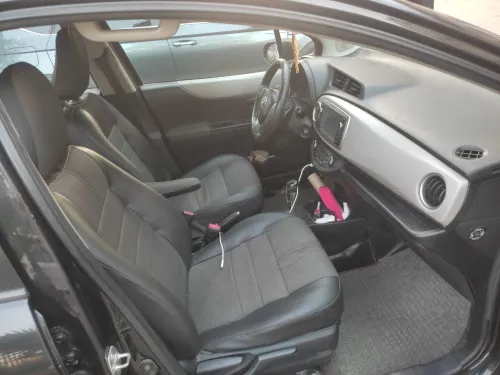 Toyota Yaris 2014 Lounge CVT