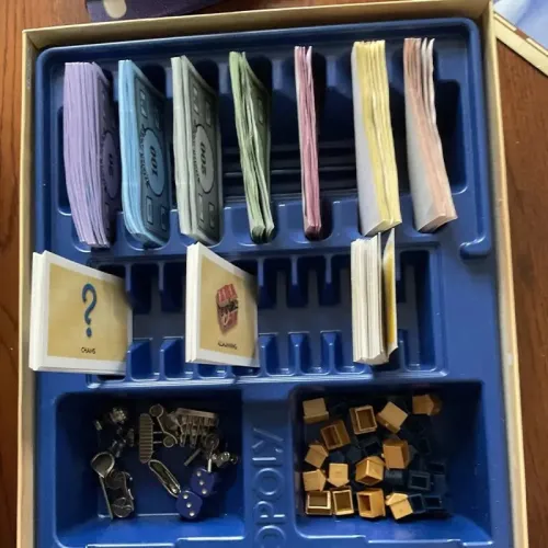 Monopoly édition merveilles du monde