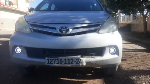 Toyota Avenza 2012 Avenza