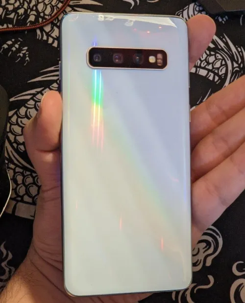 Samsung S10