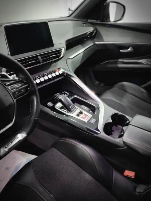 Peugeot 3008 2020 GT lien
