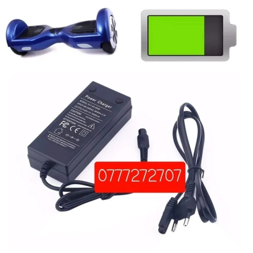 Chargeur vélo trottinette scooter électrique 