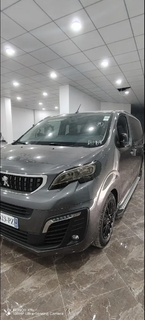 Peugeot Expert 2022 9 place