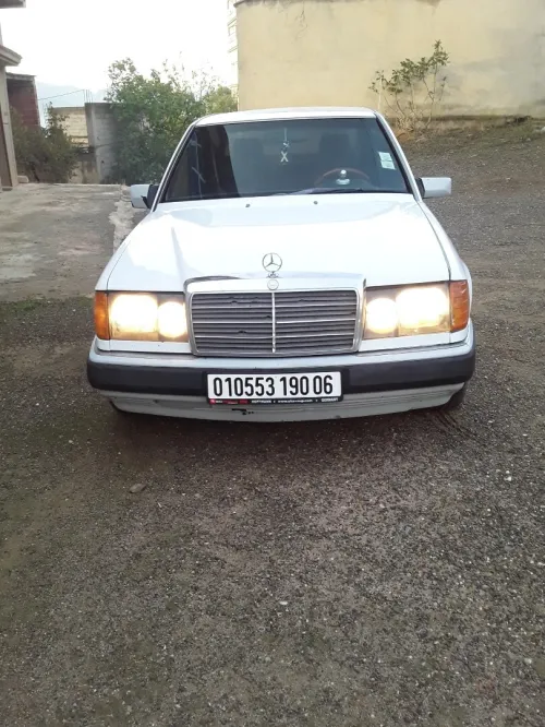Mercedes Classe E 1990 E300d