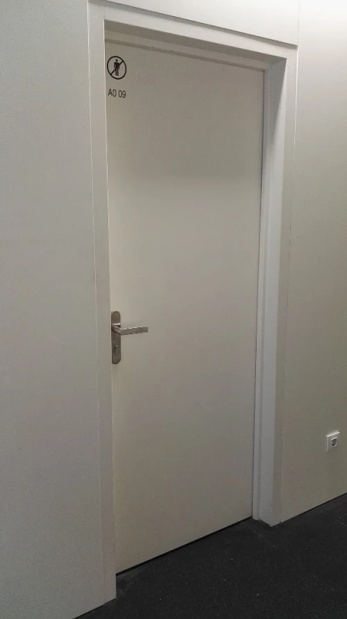 PORTE COUPE FEU /  ISSUE DE SECOUR ANTI PANIQUE