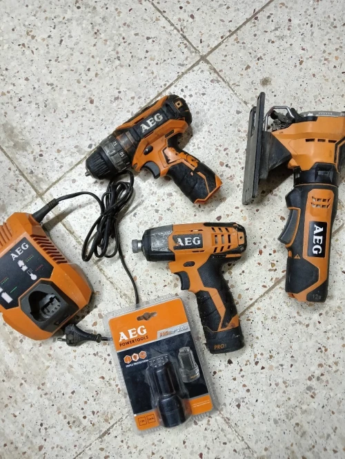 Outils d'origine