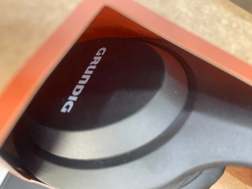 Casque Grundig pliable Bluetooth, Autonomie 15 heures , Sans fil