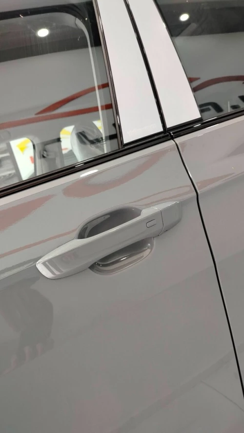 Volkswagen Tahru 2026 XR