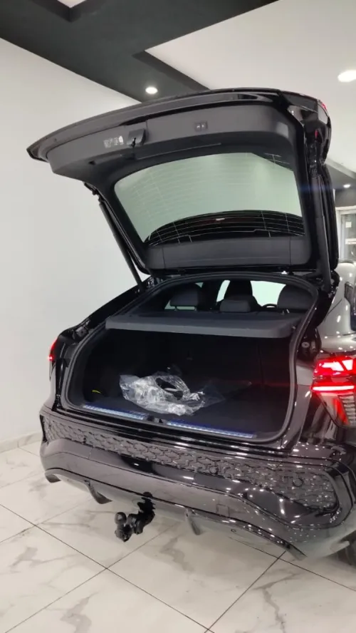 Audi SPORTBACK Q3 2026 S line