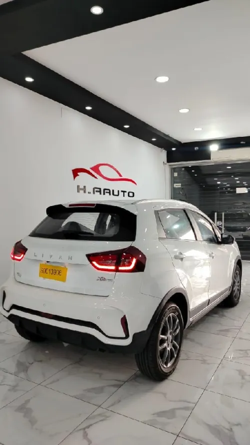 Geely X3 PRO 2026 Livan