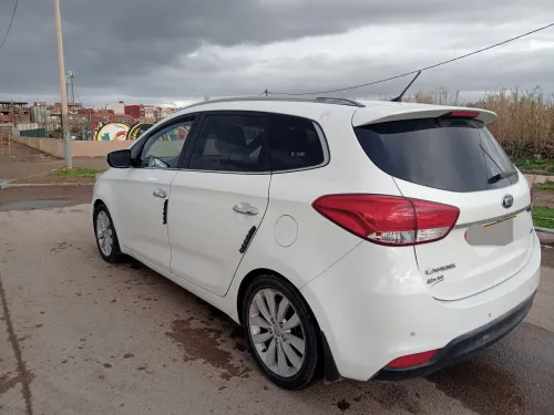 Kia Carens 2014 Luxe