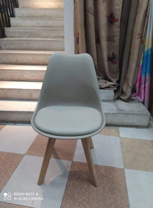 Chaise TULIPE scandinave
