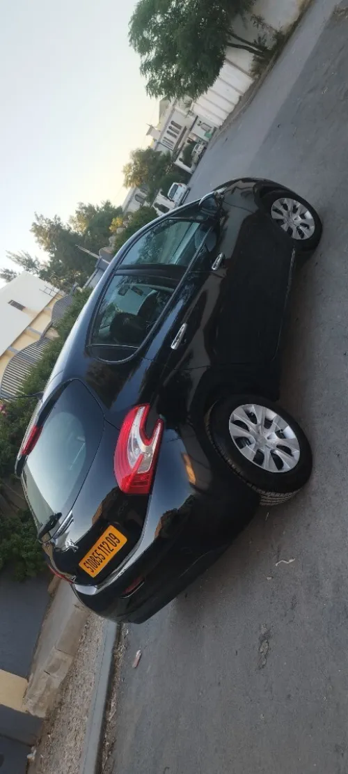 Peugeot 208 2012 Fennec
