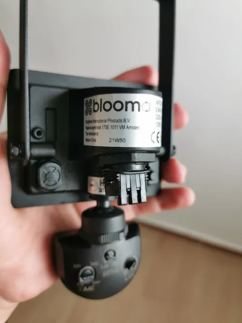 Projecteur avec détecteur de mouvement
