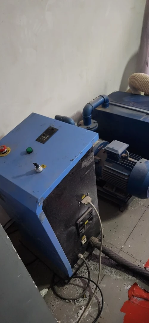 à Vendre -Machine Fraiseuse CNC REDSAIL