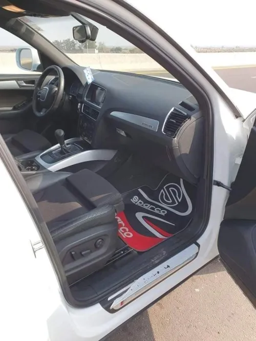 Audi Q5 2011 S Line Pack Tech