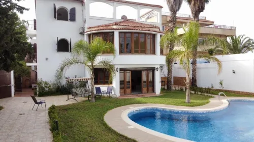 Cherche location Appartement F10 Alger Alger centre