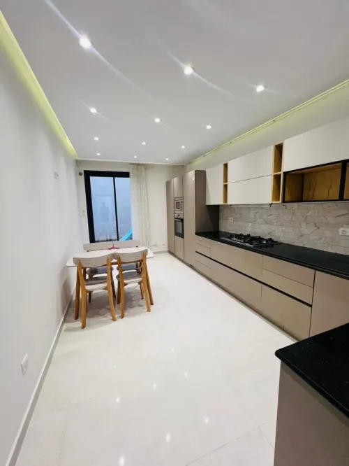 Cherche location Villa Alger Ben aknoun