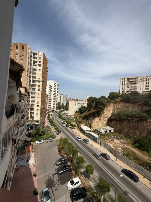 Location Appartement F4 Alger Hydra