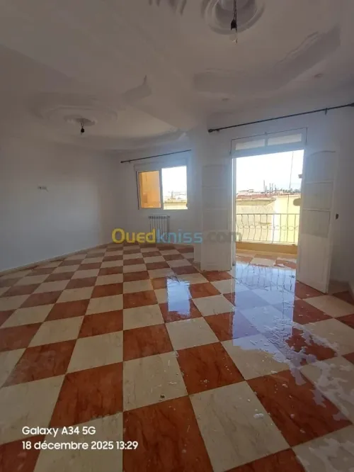 Location Appartement Niveau de villa F3 Alger Ain naadja