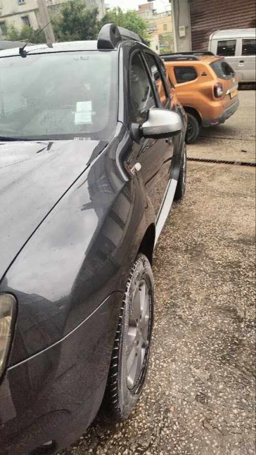 Dacia Duster 2015 Laureate
